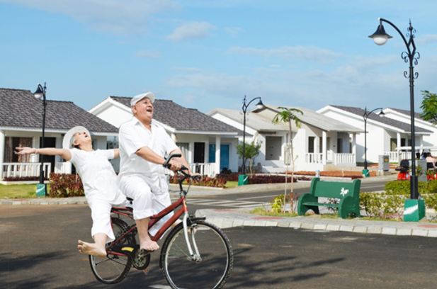 The Pros And Cons Of Retirement Homes Community