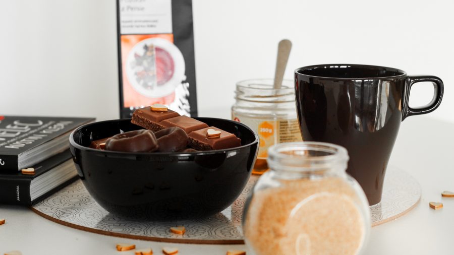Marble, Quartz, and Cocoa: Why Chocolatiers Prefer Stone Countertops