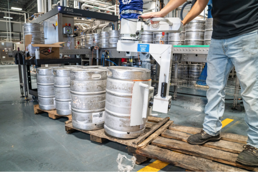 Flooring Materials That Keep Your Food Processing Facility Sanitary and Clean Up Easy